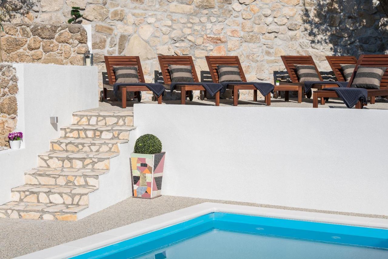 Villa Petra Apartment With Private Pool Makarska Exteriör bild