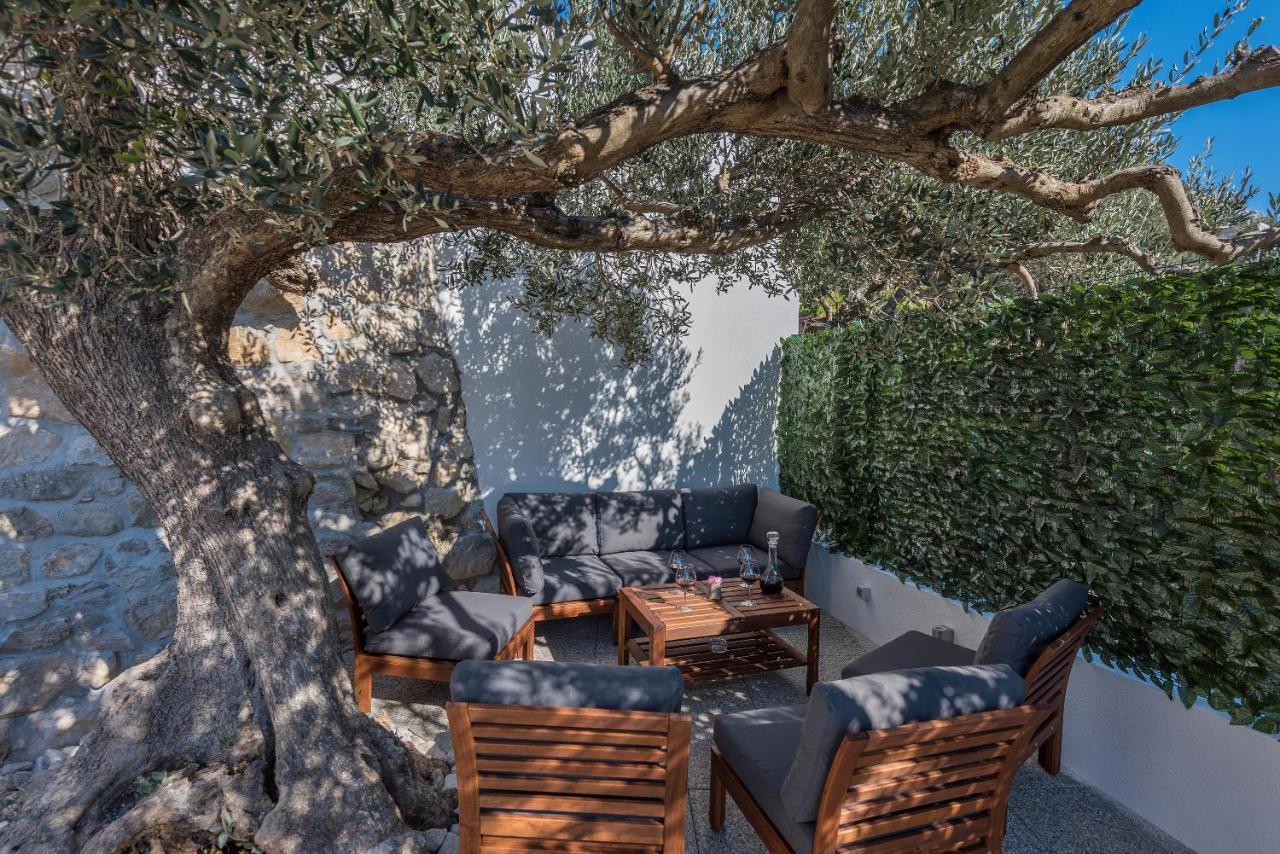 Villa Petra Apartment With Private Pool Makarska Exteriör bild