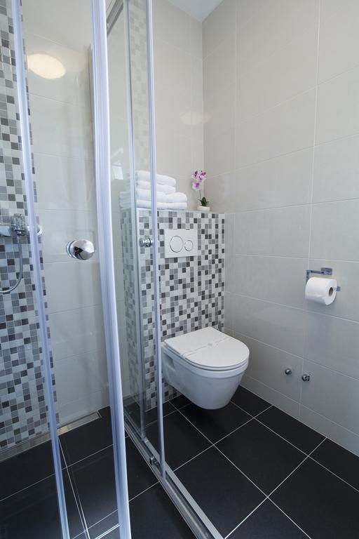 Villa Petra Apartment With Private Pool Makarska Exteriör bild